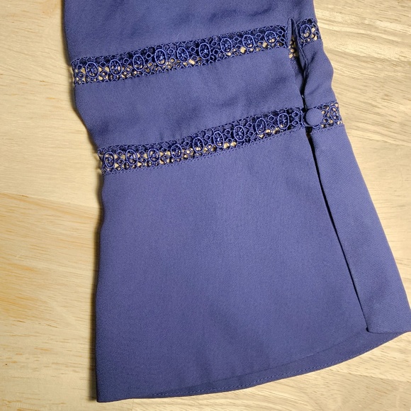 EUC XL The Limited Long Sleeve Lace Inset Blouse - Picture 6 of 6